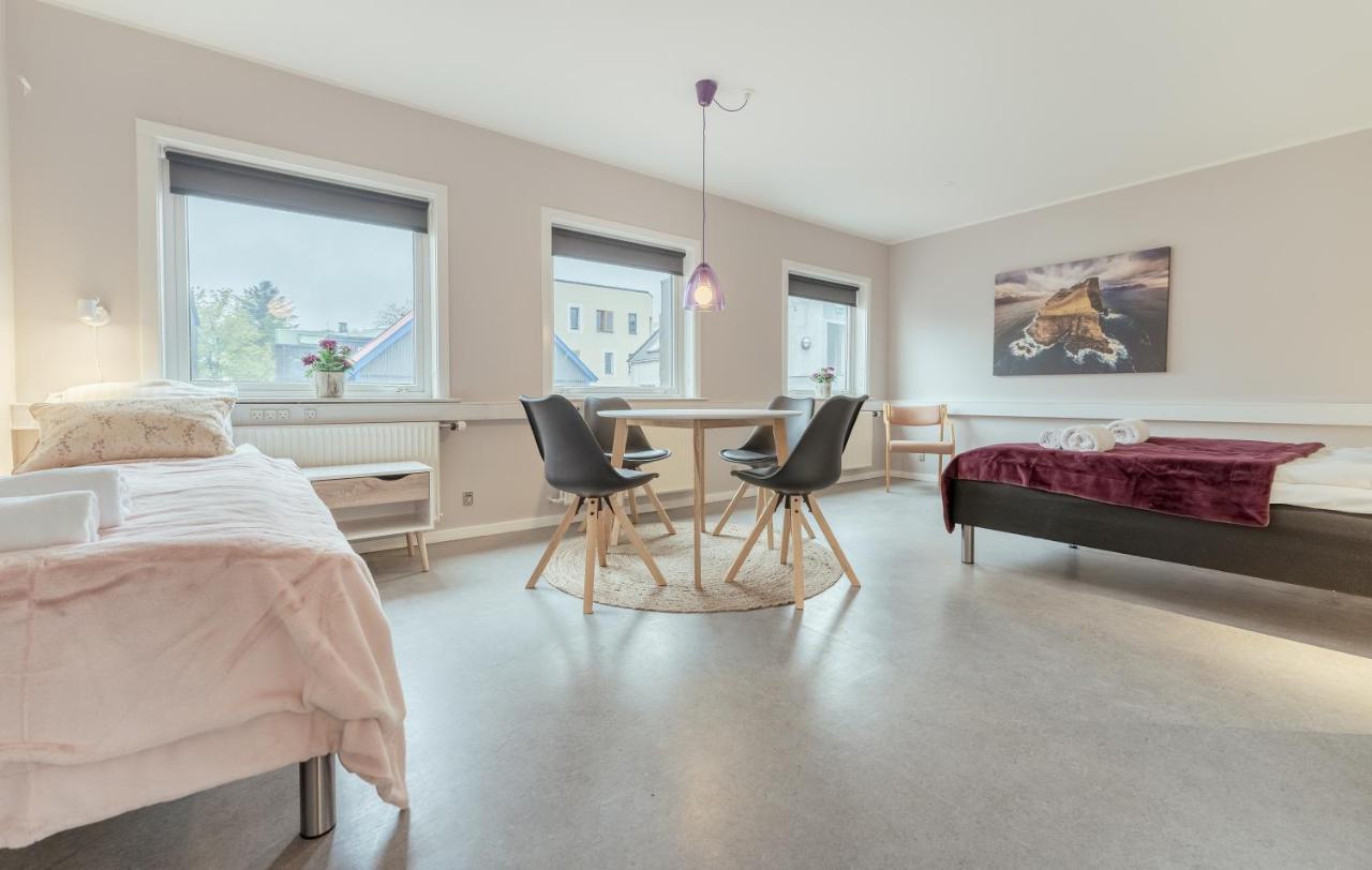 Torsgota Guesthouse - In The Heart Of Tórshavn Exterior foto